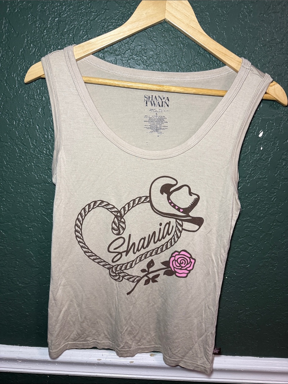 Shania Twain Women's Tank Top & Shorts 2 Piece Pajama Set Size Small Sand - Picture 7 of 13